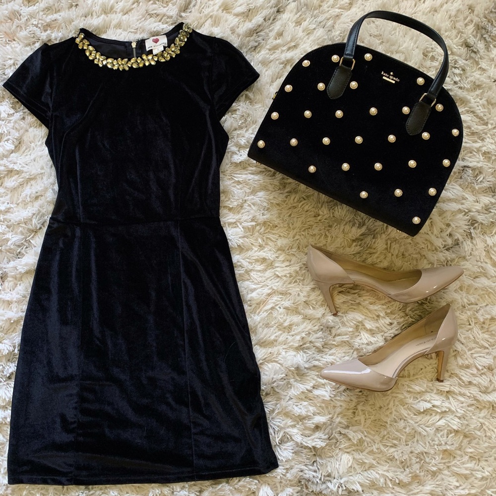 !5 for 25! Little Black Dress - Picture 2 of 11